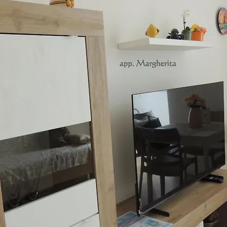 Gardenhouse Divenere شقة