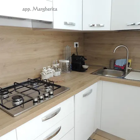 Gardenhouse Divenere Apartment *