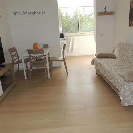 Apartment Gardenhouse Divenere *