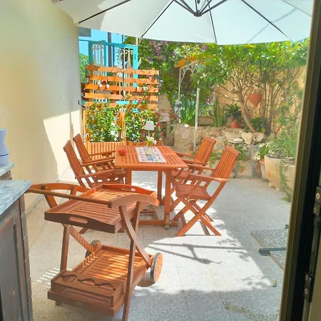 Gardenhouse Divenere Lejlighed *